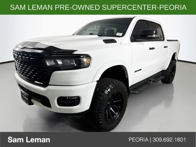 Used 2025 White Ram Big Horn/Lone Star image 3