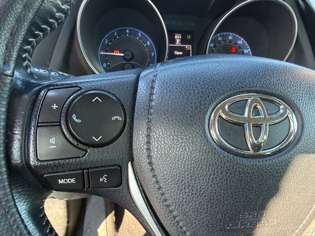 Used 2017 Electric Toyota Base image 11