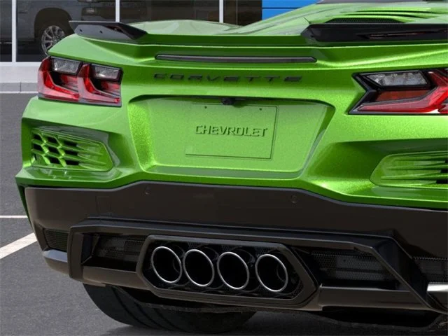New 2026 Roswell Green Metallic Chevrolet 2LZ image 14