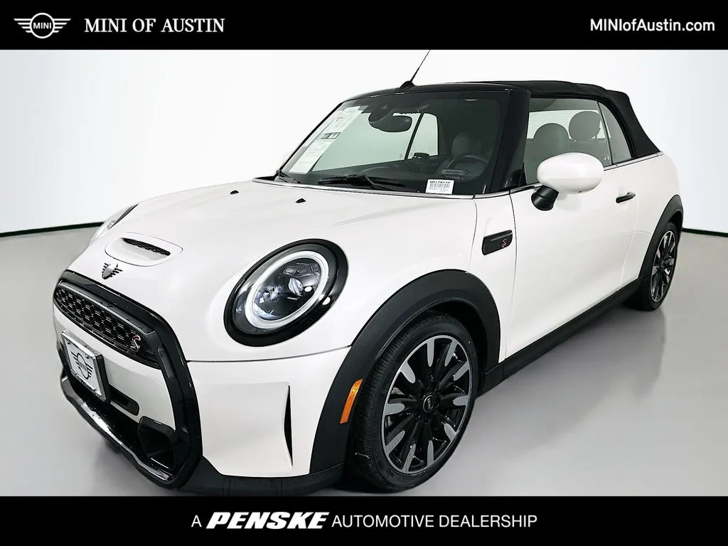 2023 MINI Convertible Cooper S's photo