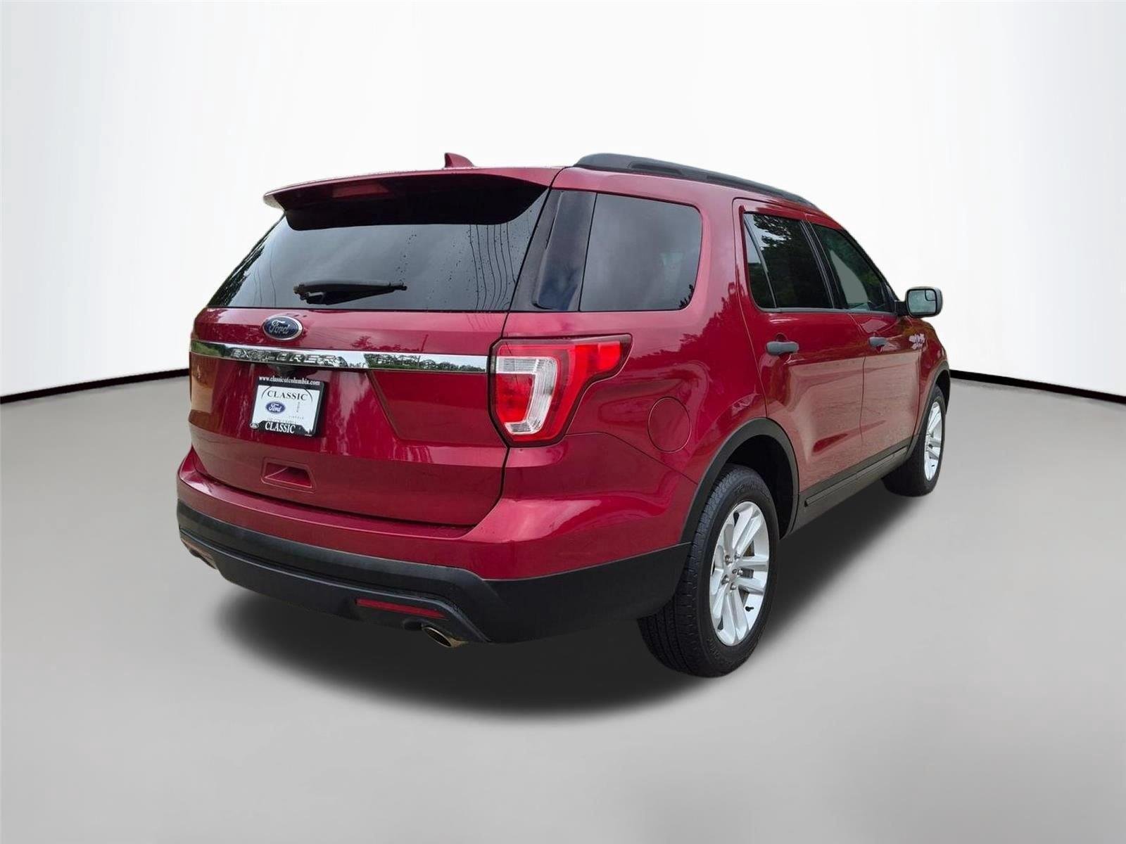 Used 2016 Ruby Red Metallic Tinted Clearcoat Ford Base image 5
