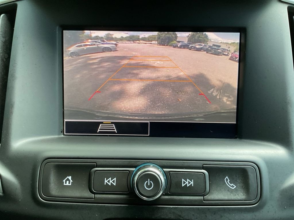 Used 2022 Black GMC SLE image 22
