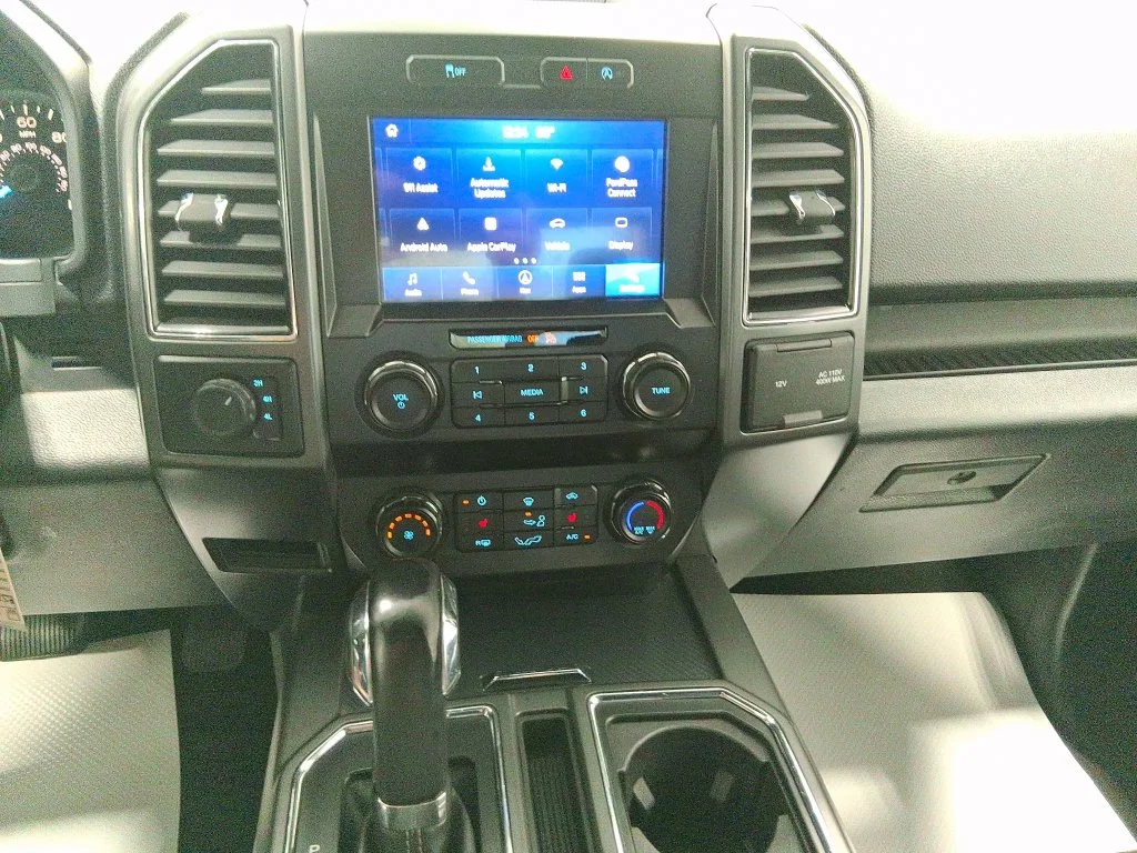 Used 2019 Blue Ford XLT image 48