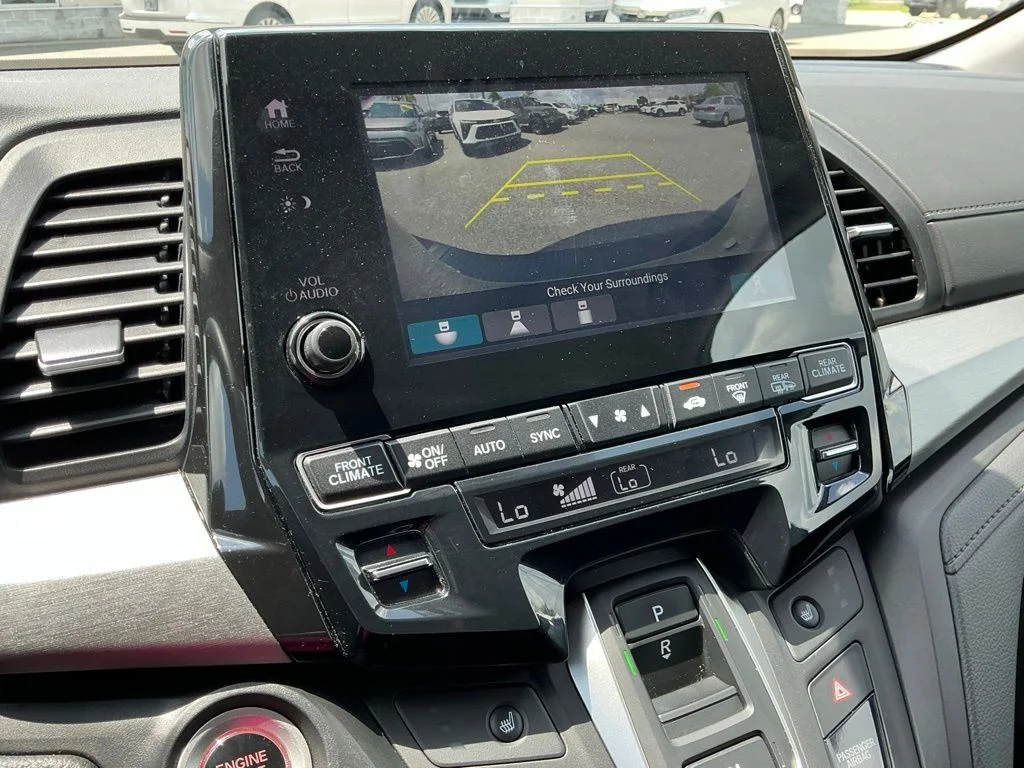 Used 2024  Honda EX-L image 41
