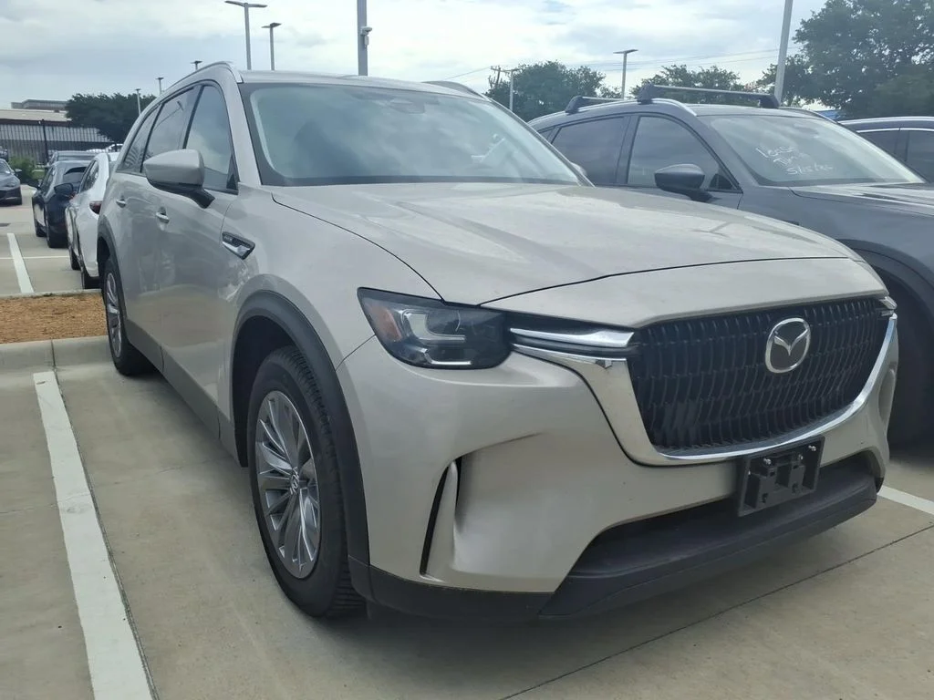 2024 Mazda CX-90 PHEV Preferred Package's photo