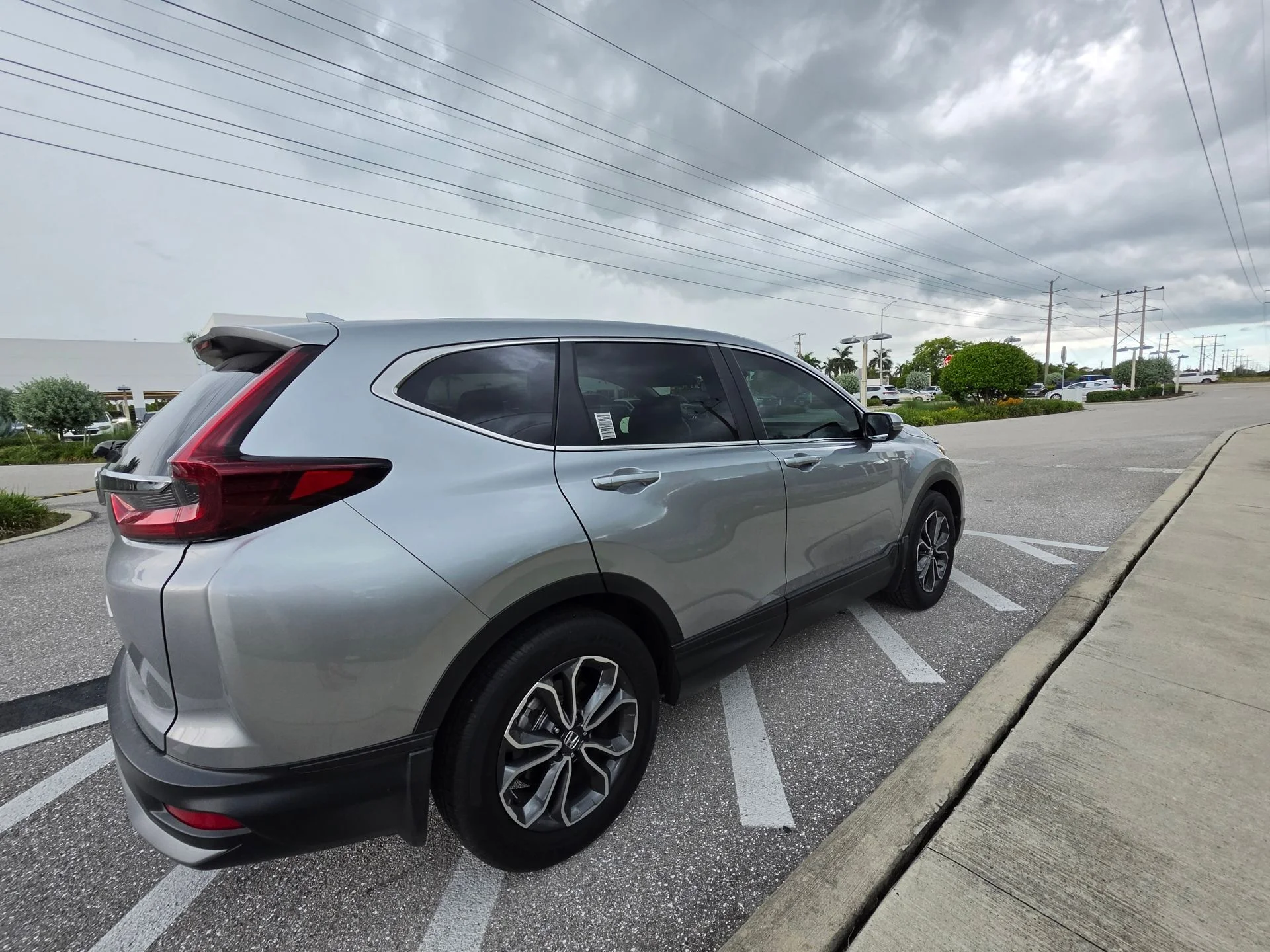 Used 2021  Honda EX-L image 5