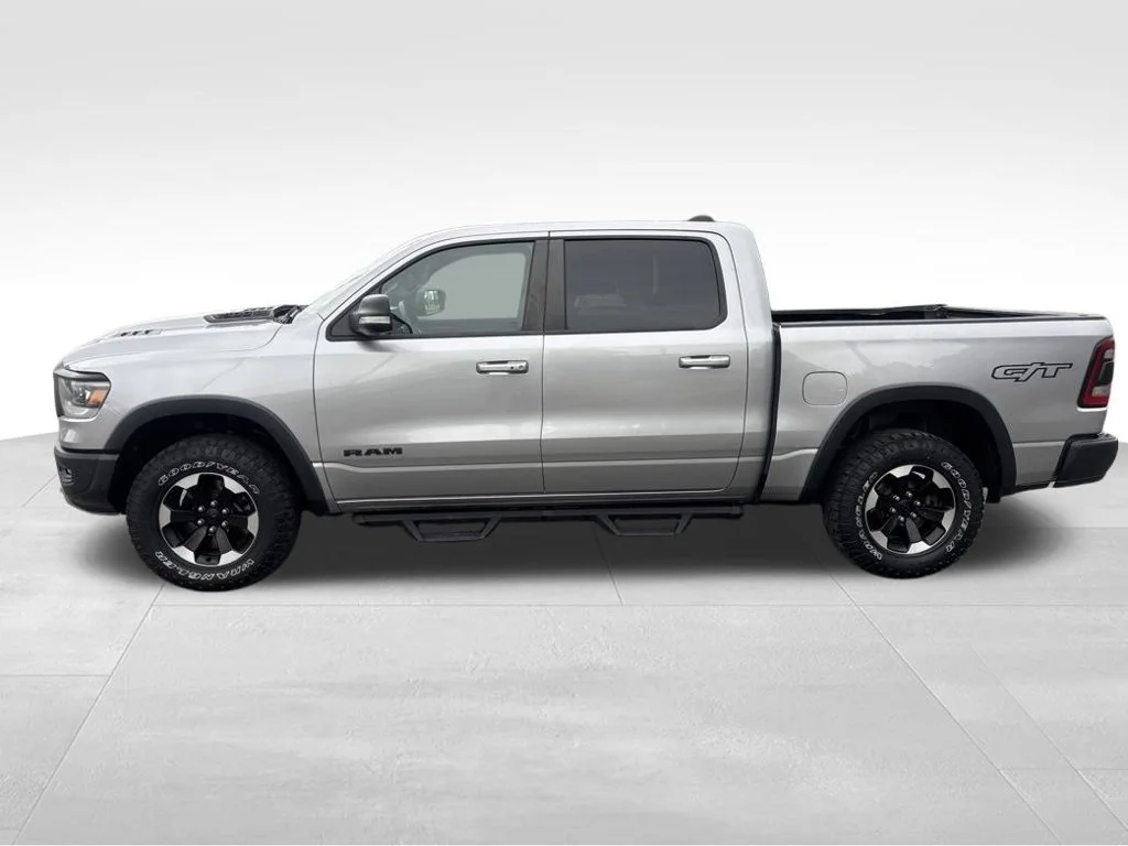 Used 2022 Silver Ram Rebel image 28