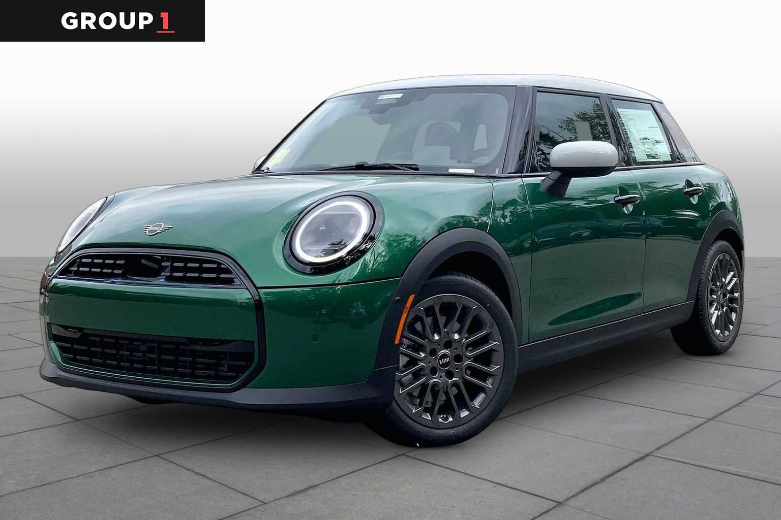 2026 MINI Hardtop's photo