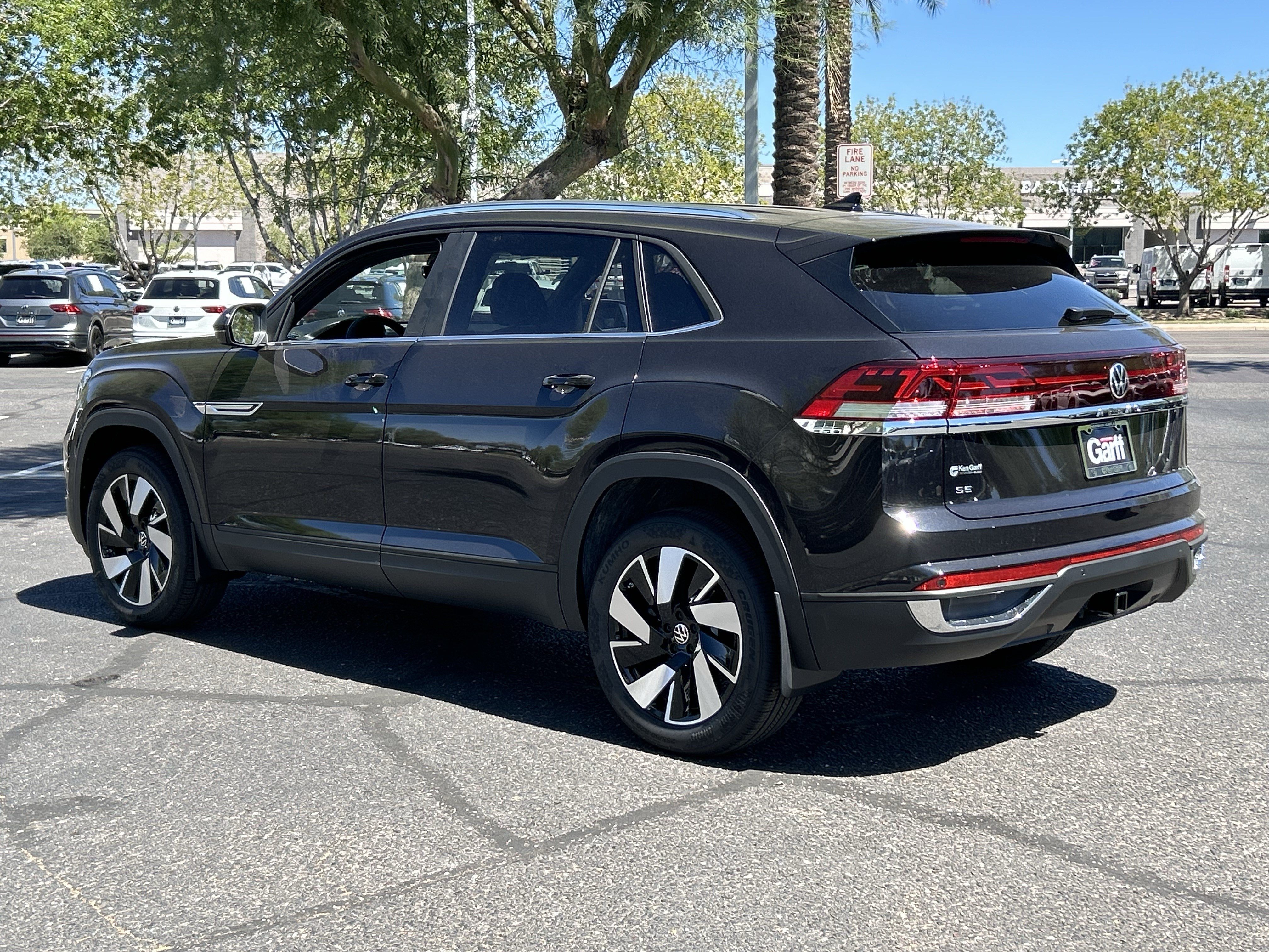 New 2026 Deep Black Pearl Volkswagen 2.0T SE w/Technology image 2