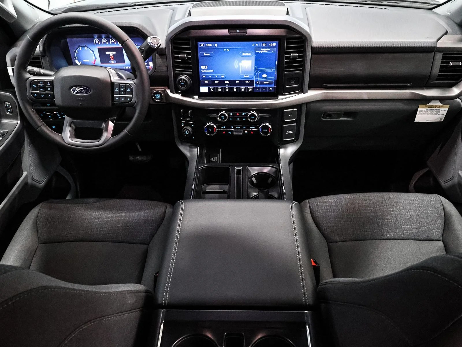 New 2026 Carbonized Gray Metallic Ford XLT image 26