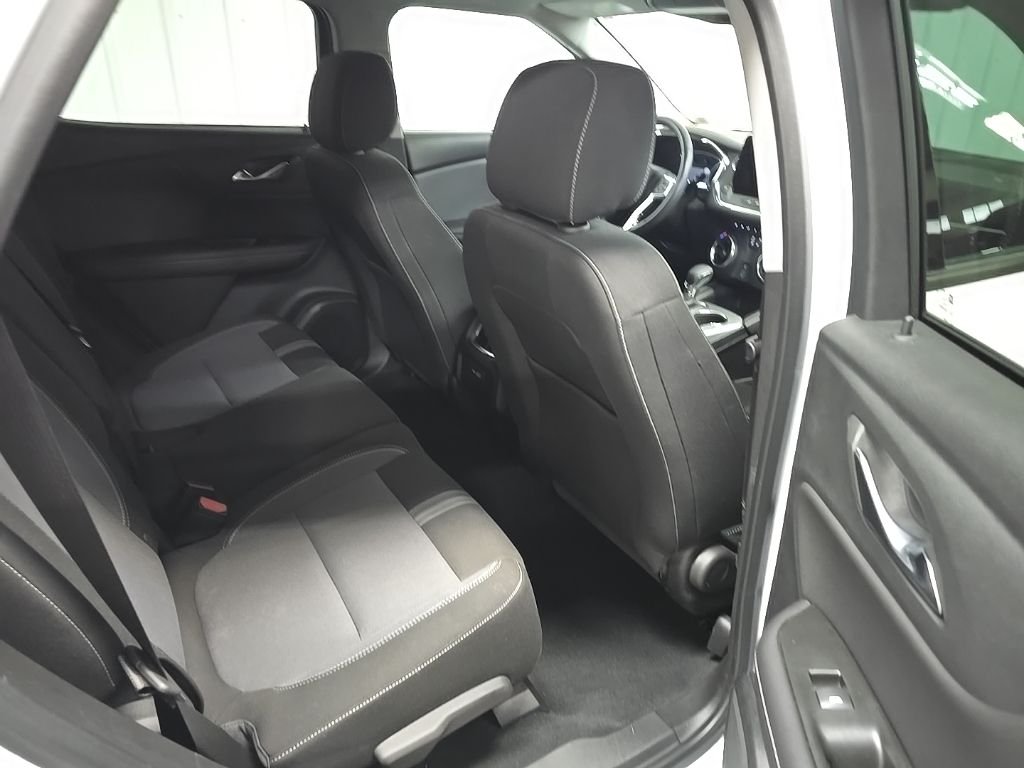 Used 2023 Summit White Chevrolet LT image 17