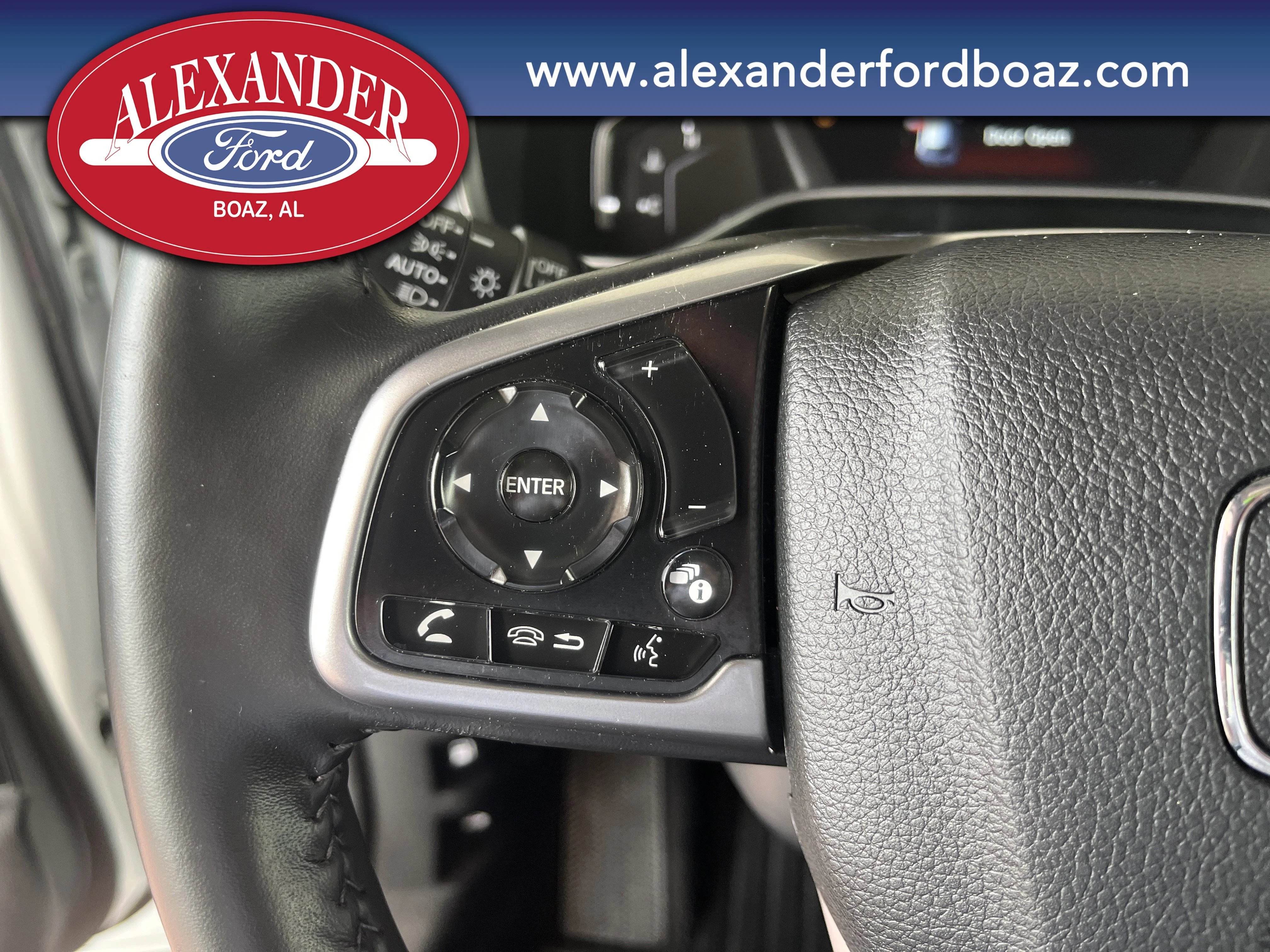 Used 2022 White Honda Touring image 21