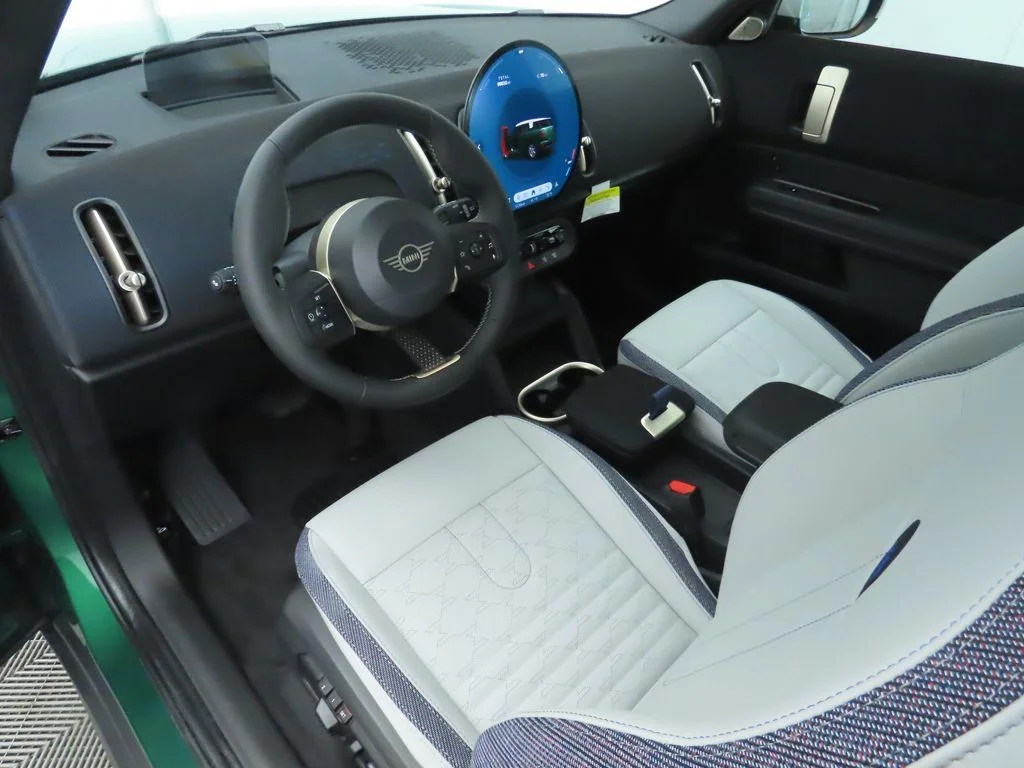 2026 MINI Countryman S - Photo 11