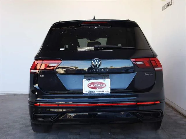 Used 2023 Black Volkswagen 2.0T SE R-Line Black image 6