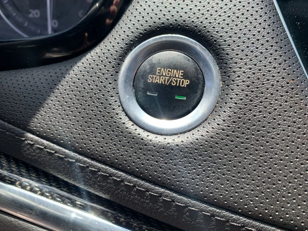 Used 2020 Gray Cadillac Sport image 27