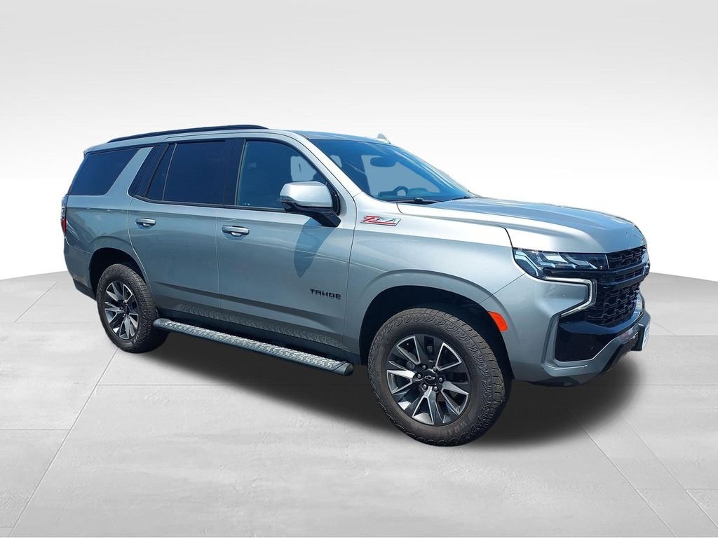 Used 2023 Gray Chevrolet Z71 image 7