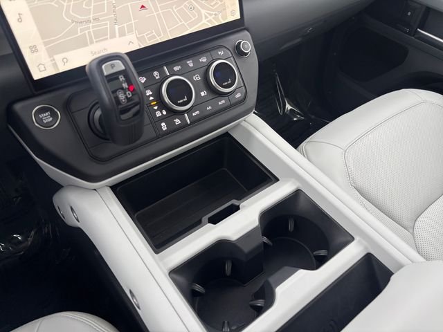 Certified Used 2026 Blue Land Rover X-Dynamic SE image 24