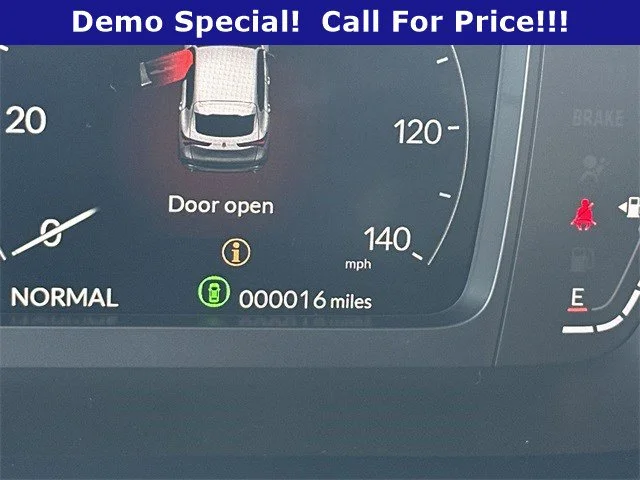 Certified Used 2025 Solar Silver Metallic Acura FWD image 20