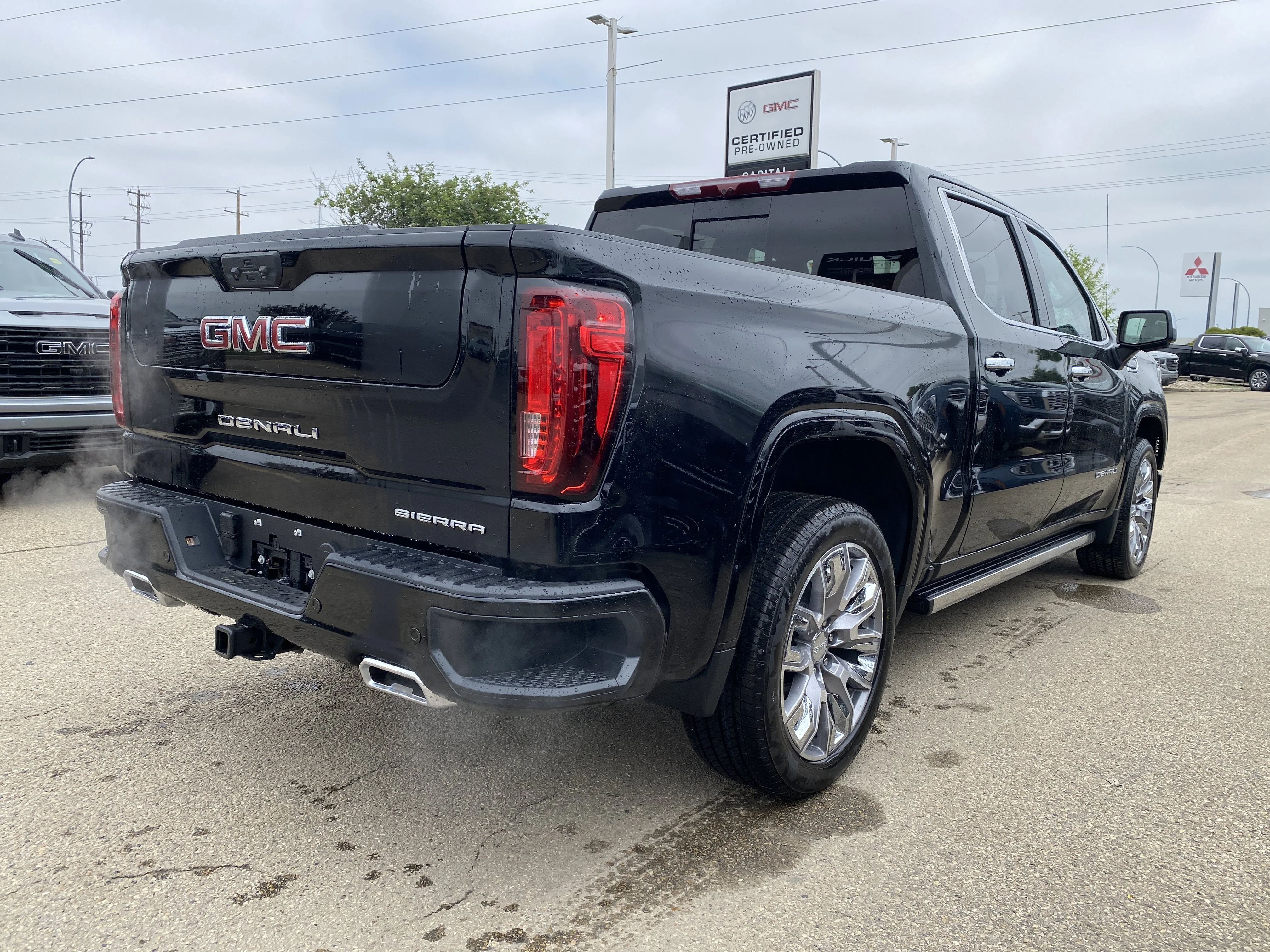 New 2026 ONYX BLACK GMC Denali image 7