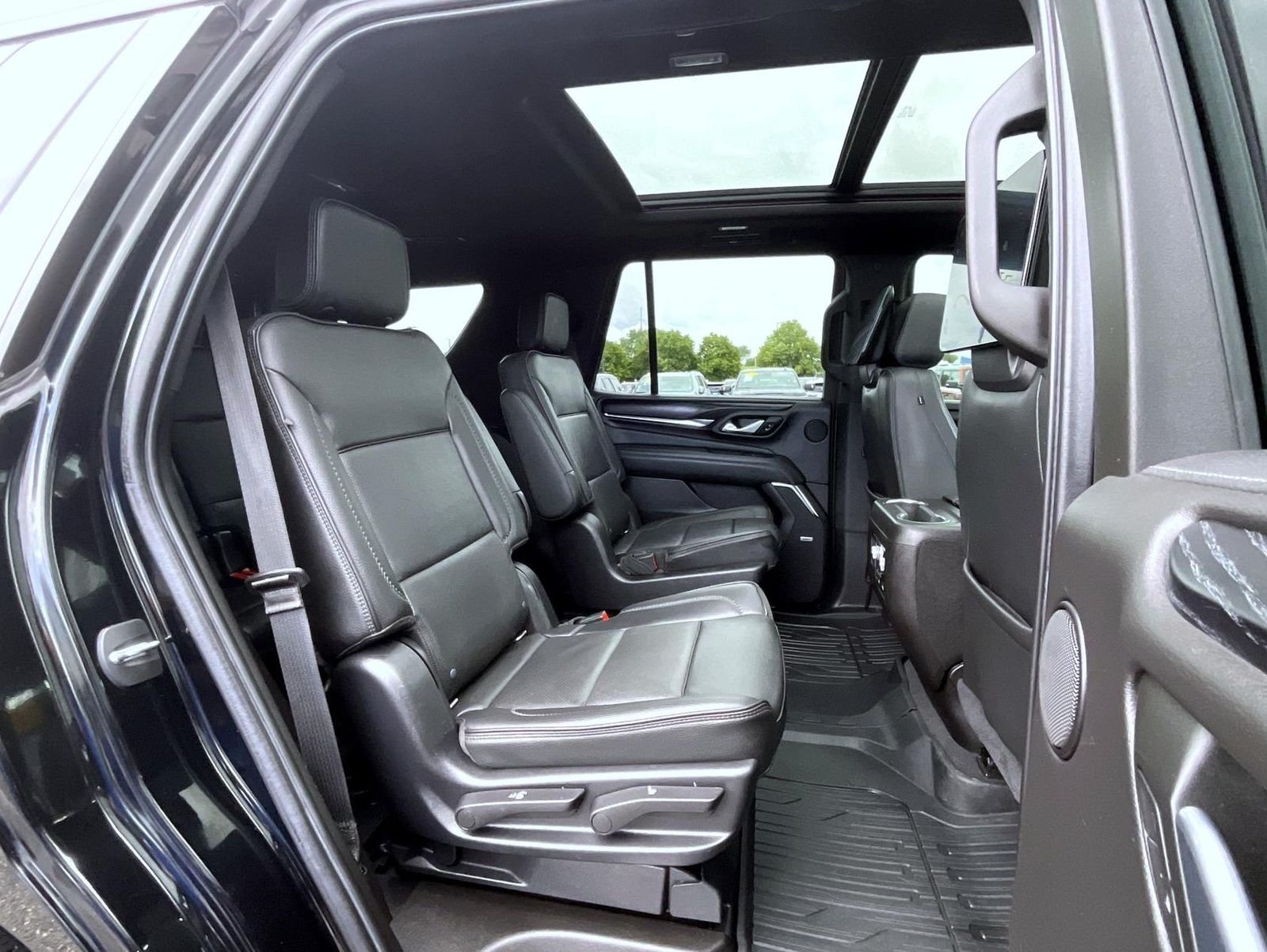 Used 2021 Black GMC Denali image 18