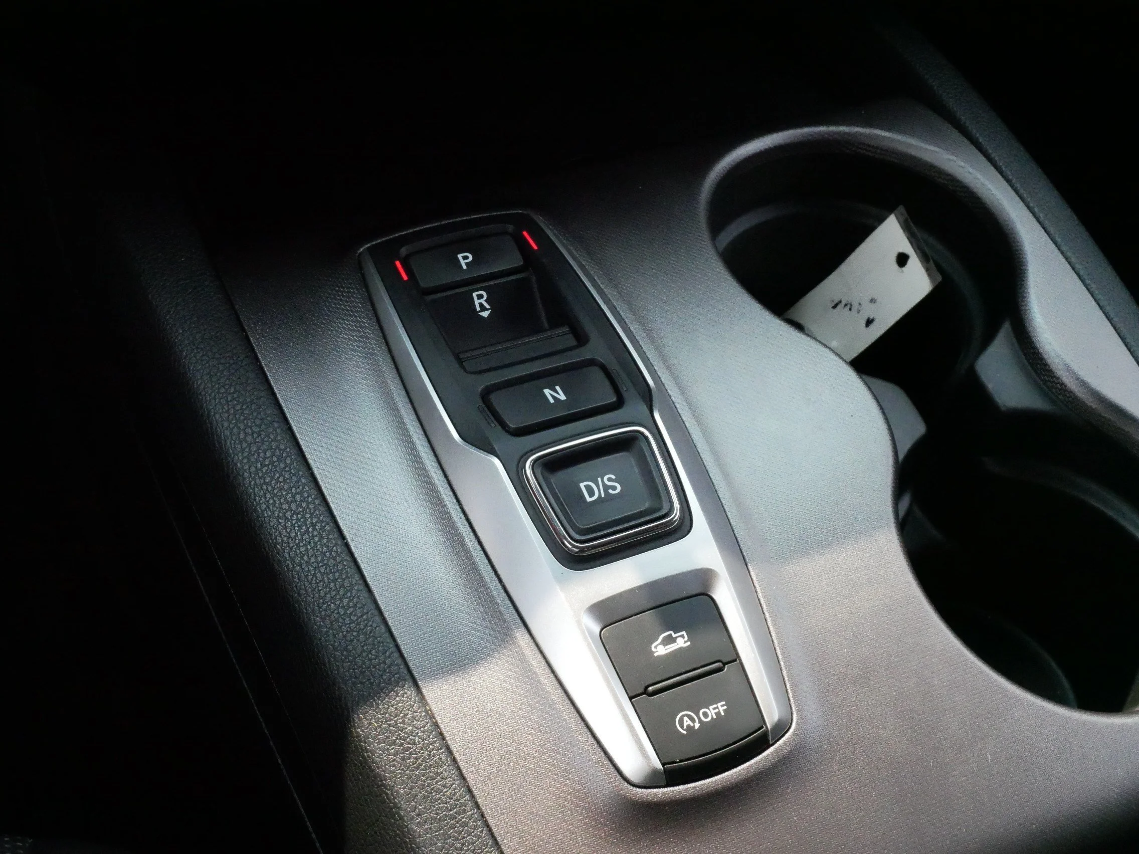 Used 2023 Platinum White Pearl Honda RTL image 24
