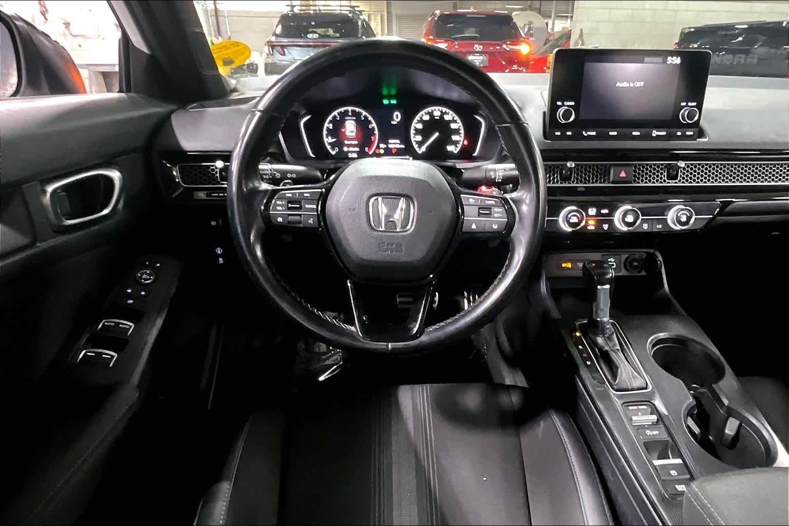 Used 2022 Platinum White Pearl Honda Sport image 6