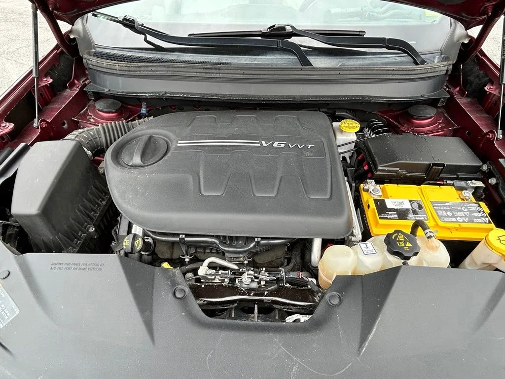 Used 2019 Red Jeep Limited image 30