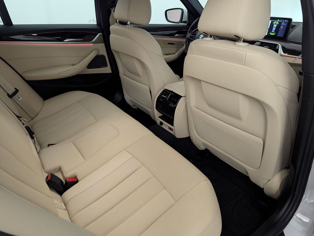 2023 BMW 5 Series 530i - Photo 35