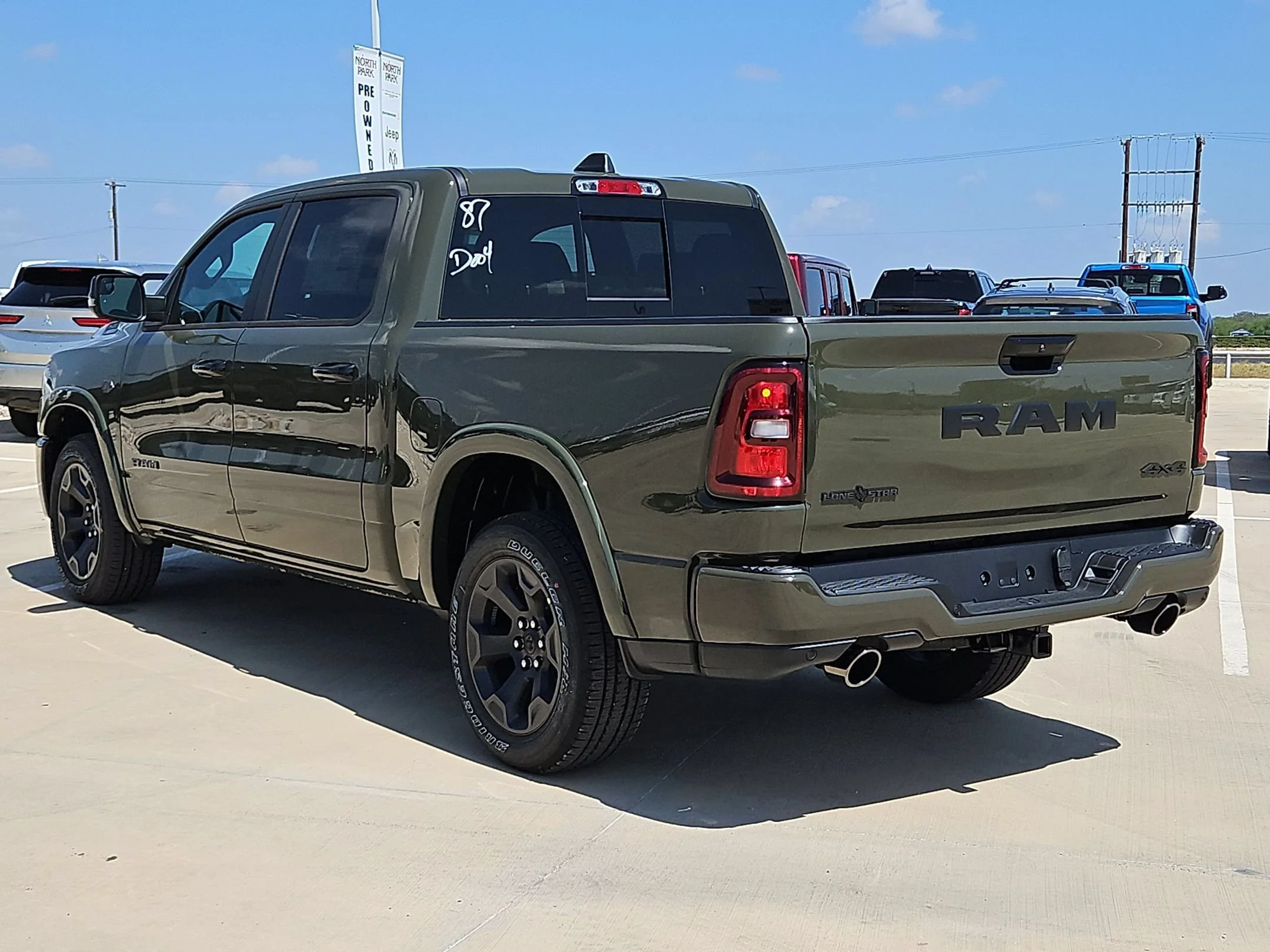 New 2027 Tank RAM Big Horn/Lone Star image 5