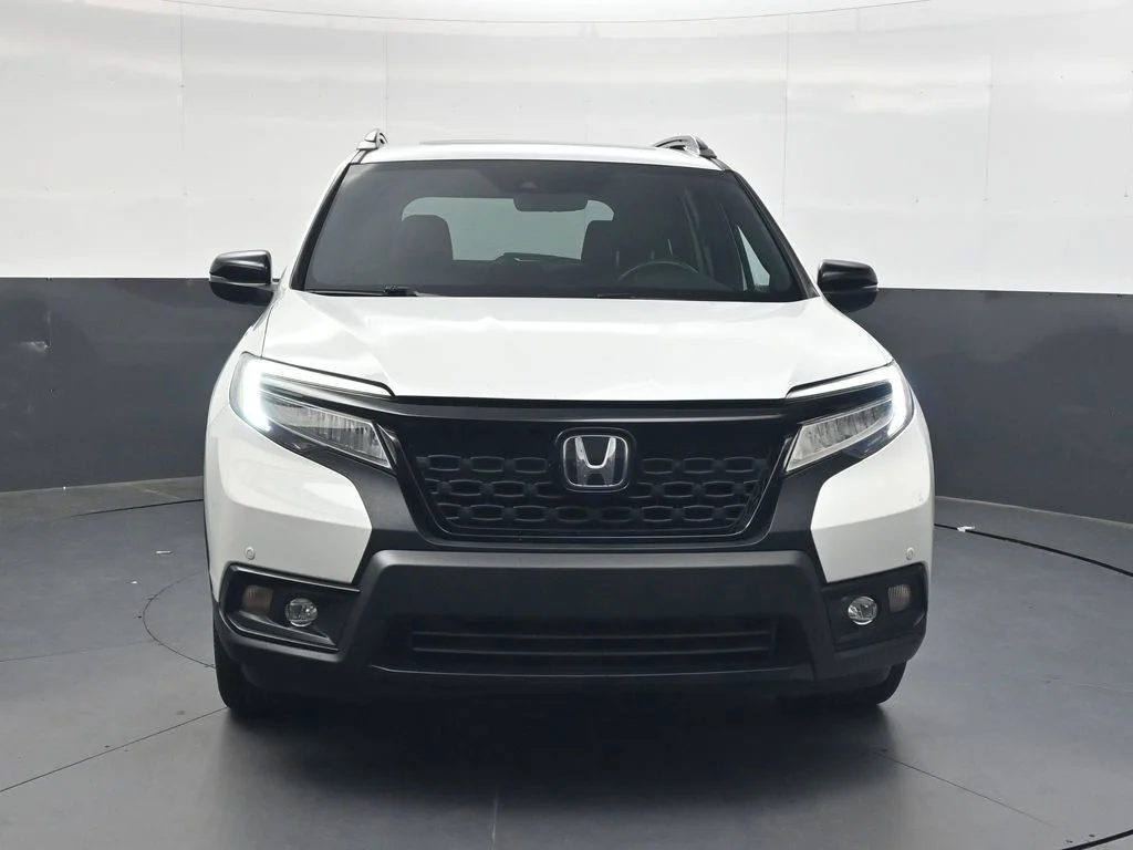 Used 2020 Platinum White Pearl Honda Touring image 9