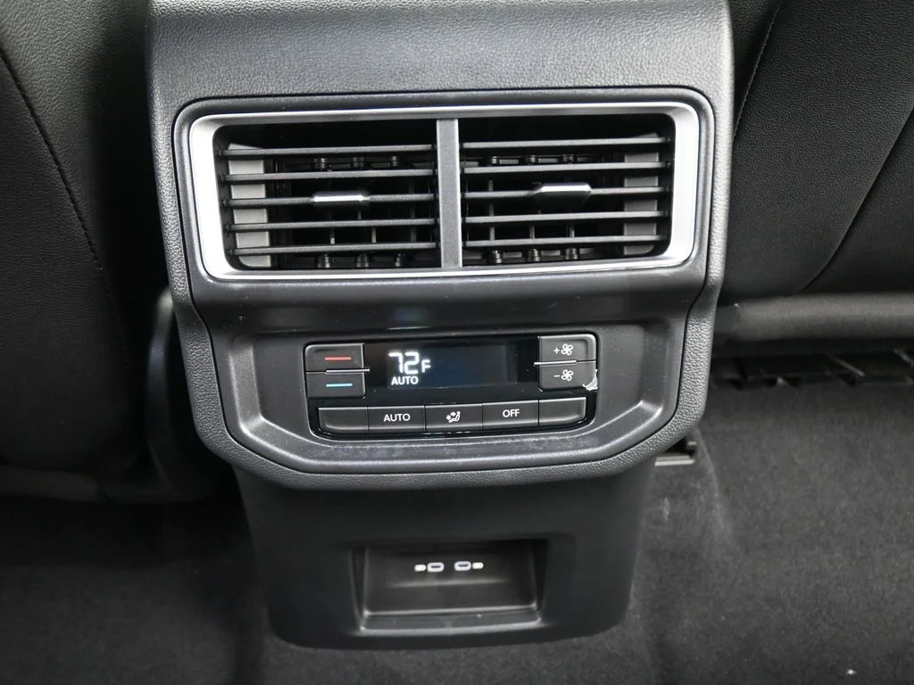 2026 Volkswagen Atlas SE - Photo 42