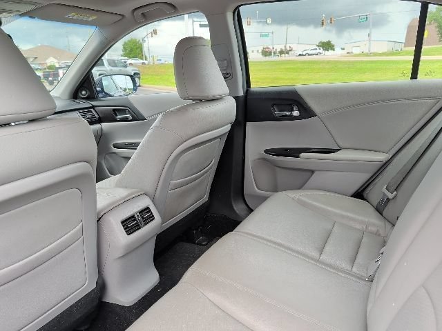 Used 2013 Still Night Pearl Honda EX-L image 16