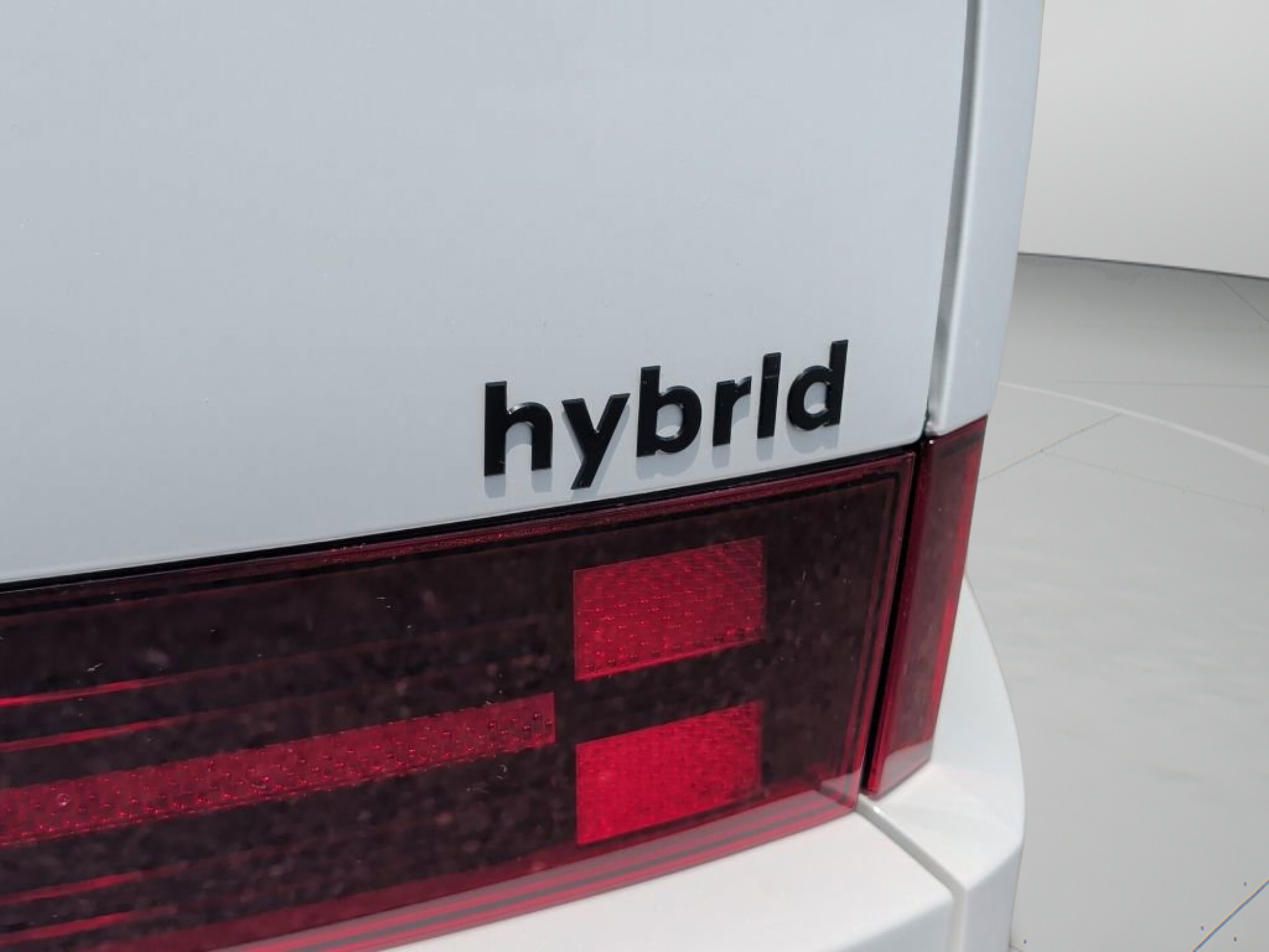 New 2026 Serenity White Hyundai Calligraphy image 51