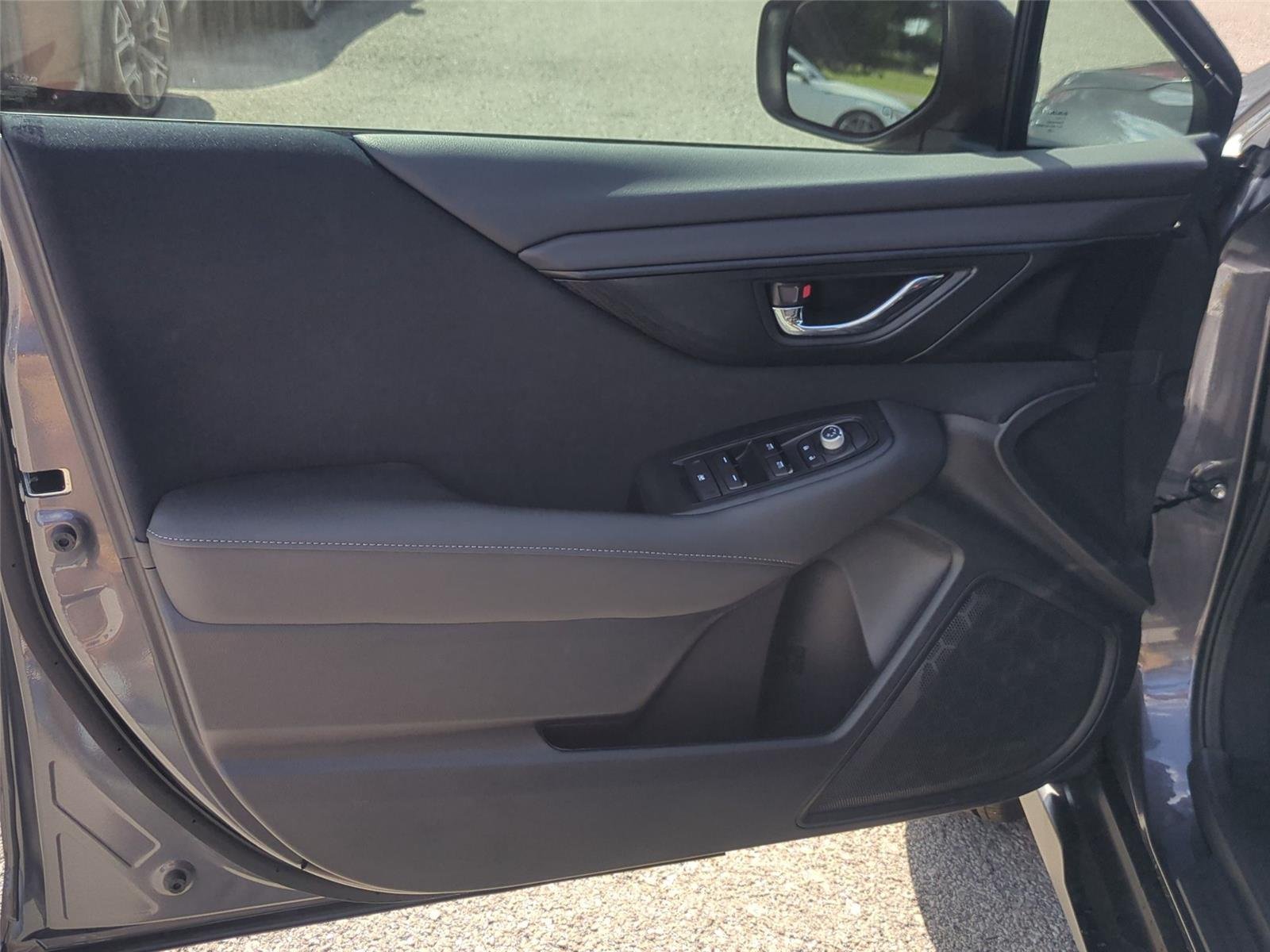 Used 2025 Magnetite Gray Metallic Subaru Premium image 15