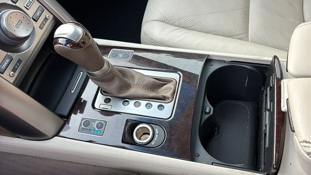 Used 2011 Pomegranate Pearl Acura 3.7 image 19