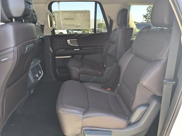 New 2026 Star White Metallic Tri-Coat Ford MAX Platinum® image 12