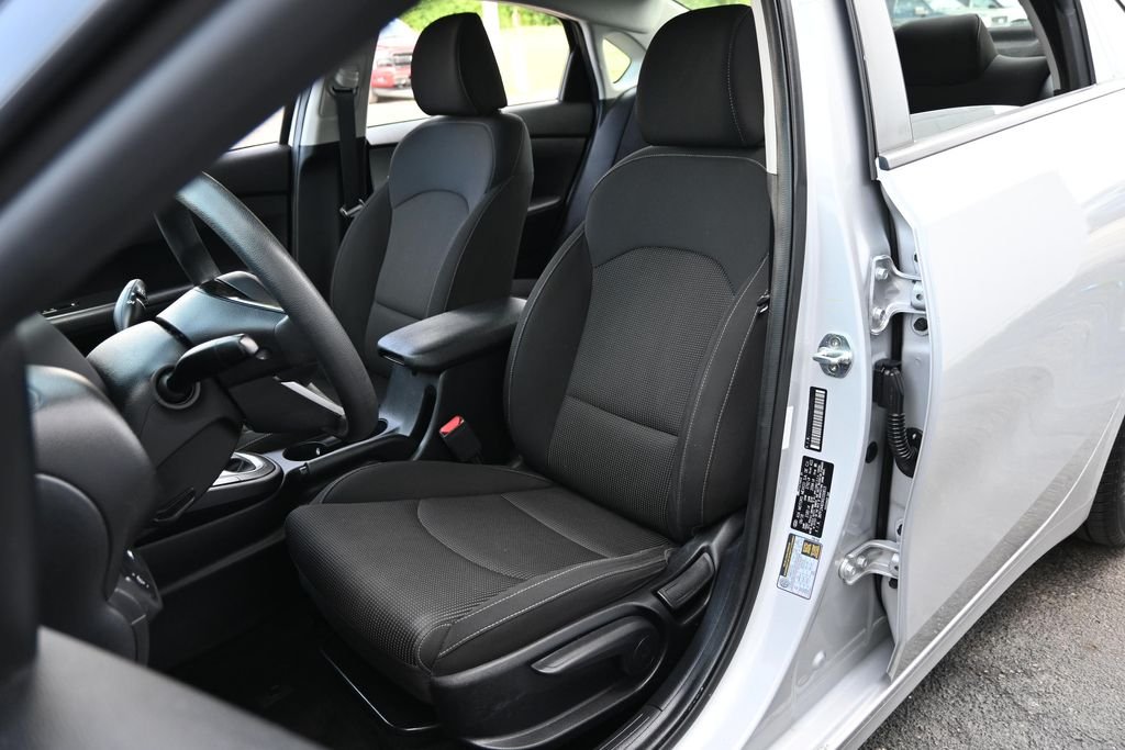 Certified Used 2019 Silky Silver Kia LXS image 19