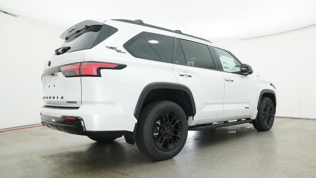 New 2026 Wind Chill Pearl Toyota Limited image 5