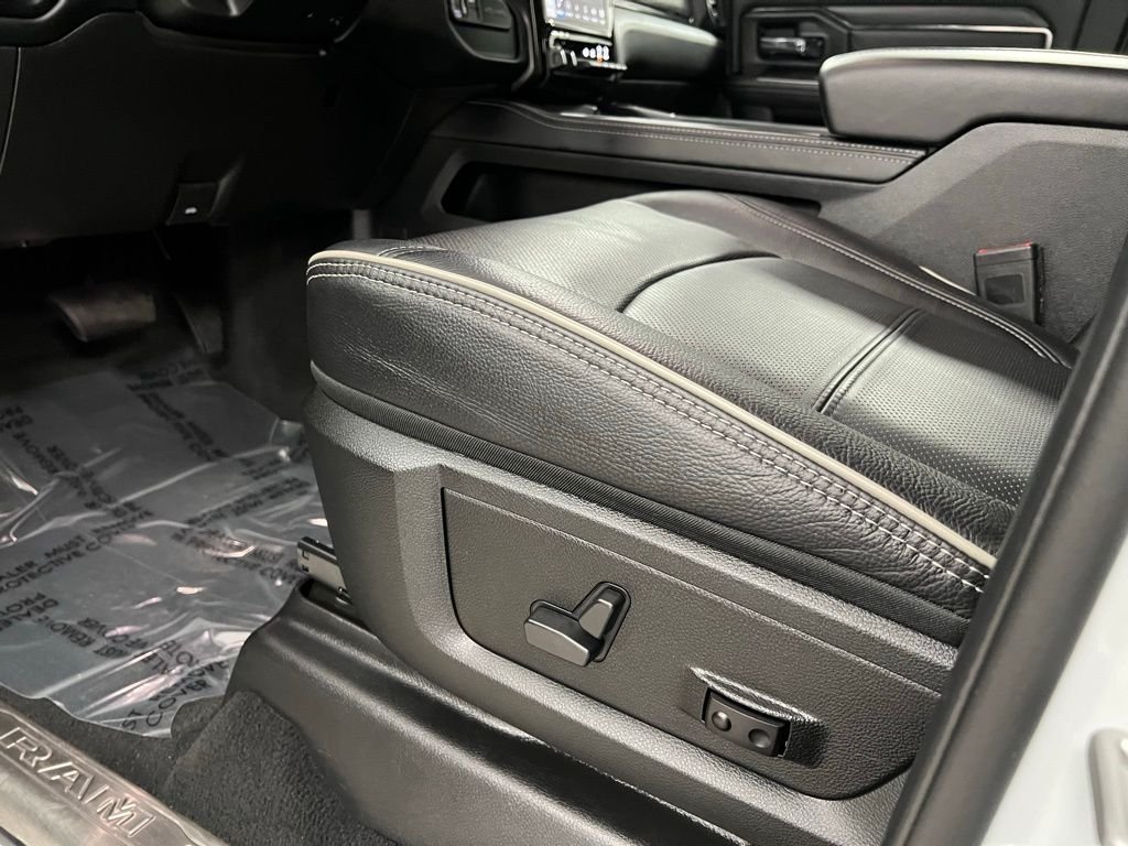 2024 RAM Ram 2500 Pickup Laramie Limited - Photo 26