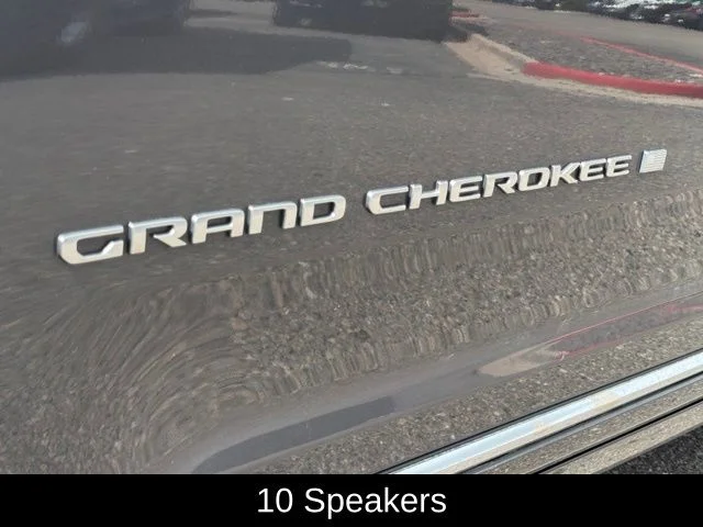 Used 2023 Gray Jeep Summit image 13