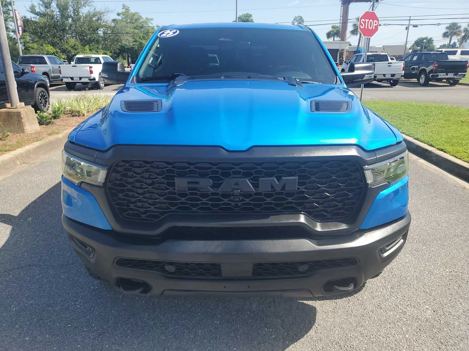 Used 2025 Hydro Blue Pearlcoat Blu Ram Rebel image 9