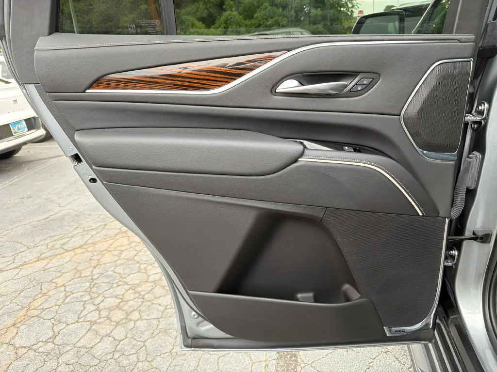 Used 2024 Silver Cadillac Premium Luxury image 22