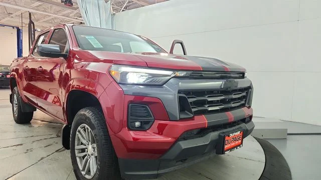 Used 2025 Red Chevrolet LT image 26