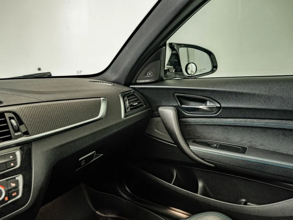 Used 2020 Alpine White BMW Competition image 34