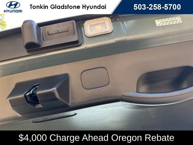 Certified Used 2024 Teal Hyundai SE image 18