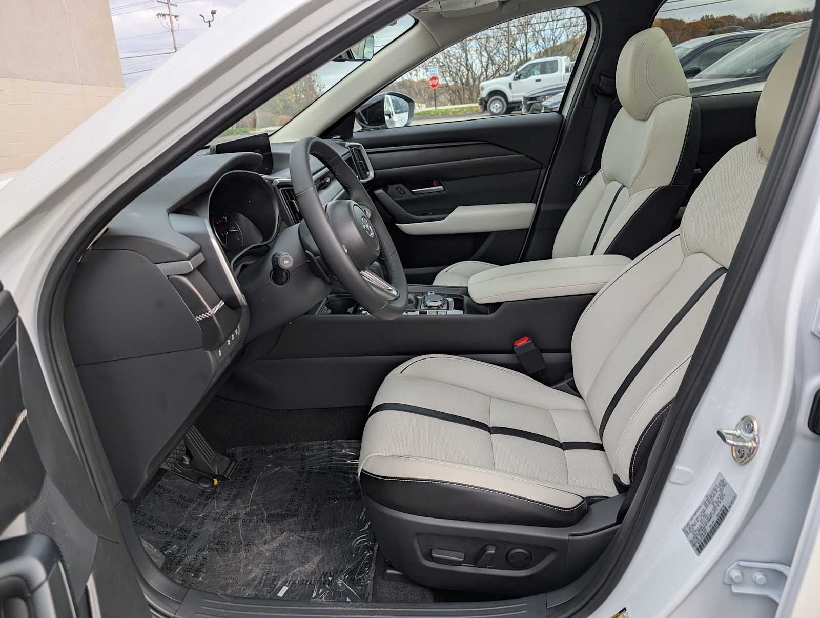 2026 Mazda CX-50 Turbo - Photo 4
