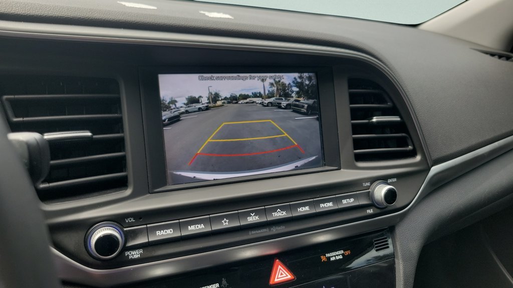 2020 Hyundai Elantra Value Edition - Photo 17