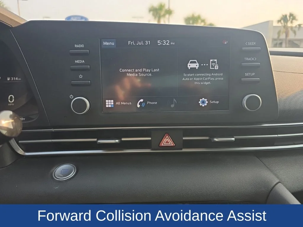Used 2023 Intense Blue Hyundai SEL image 7