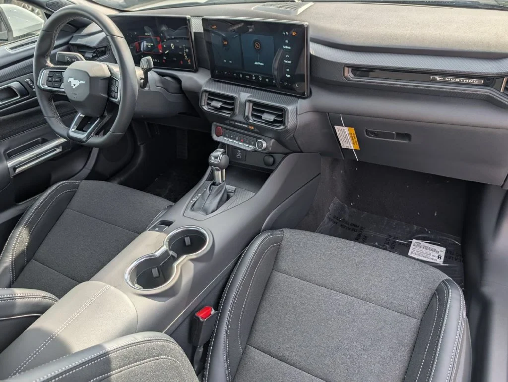 New 2026 Oxford White Ford EcoBoost® Fastback image 48