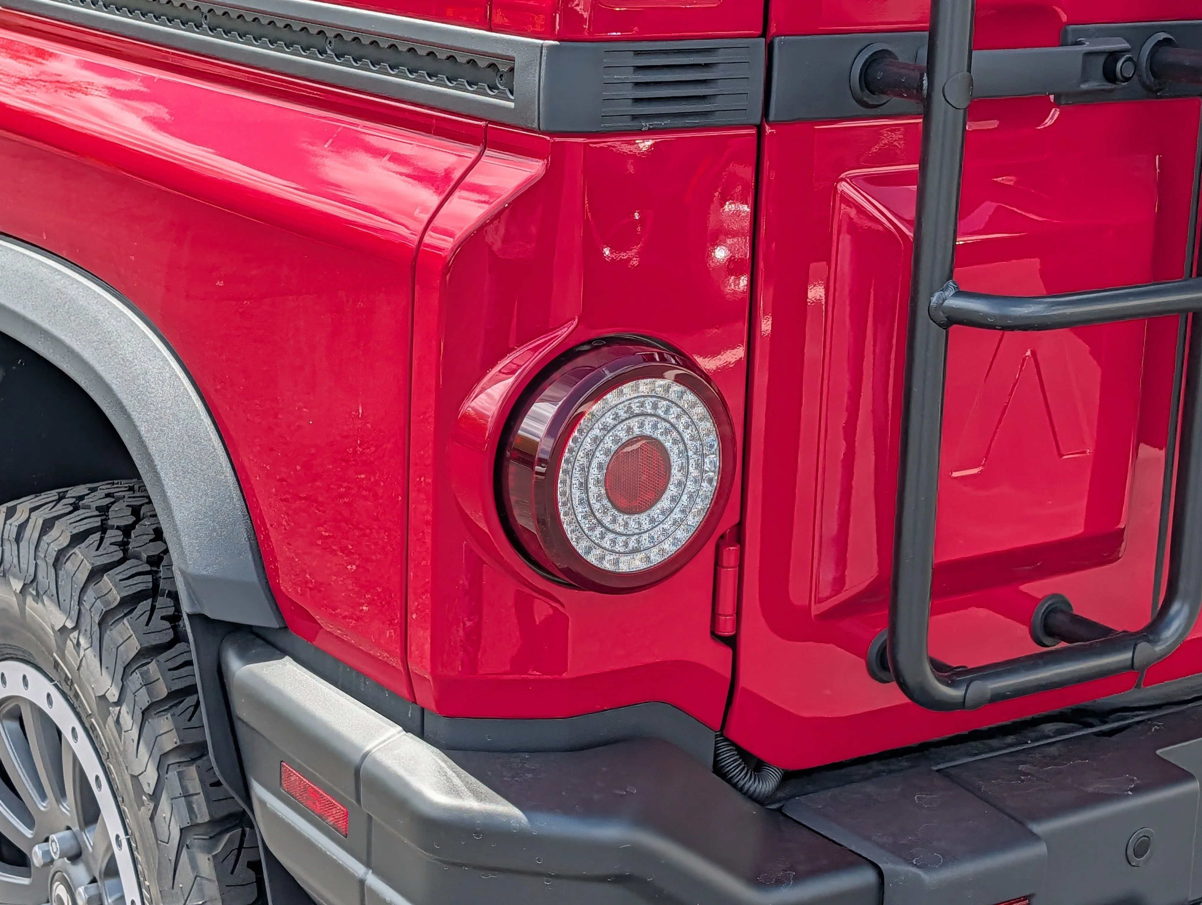 New 2026 Devil Red INEOS Fieldmaster Edition image 17